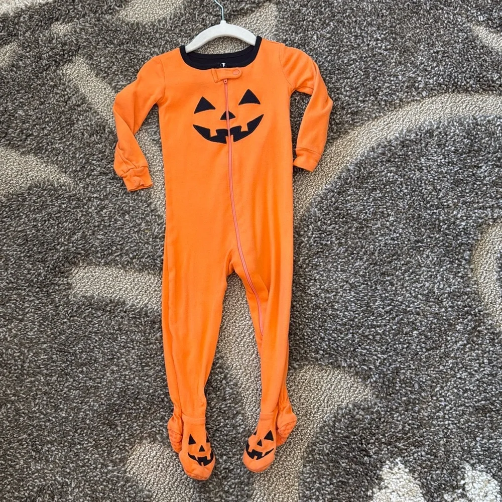 The Childrens Place Baby Boy Fall Football Halloween Footed Pajamas Lot 2 Pack